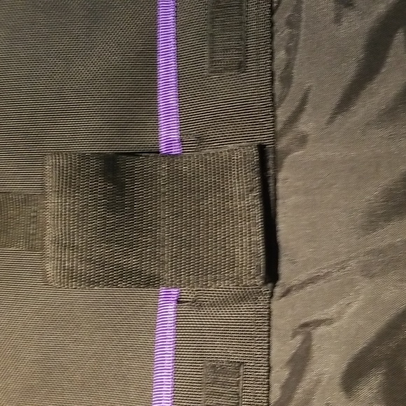 NWOTS Crop in Style portfolio w/ability to hang lots of pockets & sleeves - Picture 12 of 14